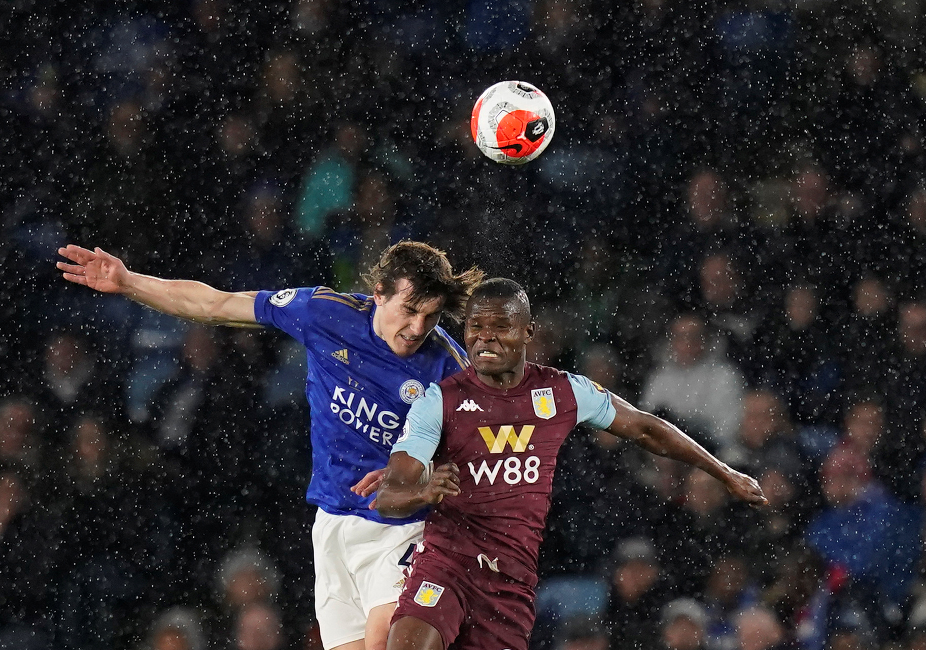 了自己在右 了自己在右